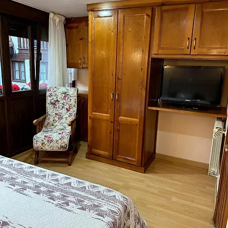 Casa Rural Prázdninový dům Mestas De Con